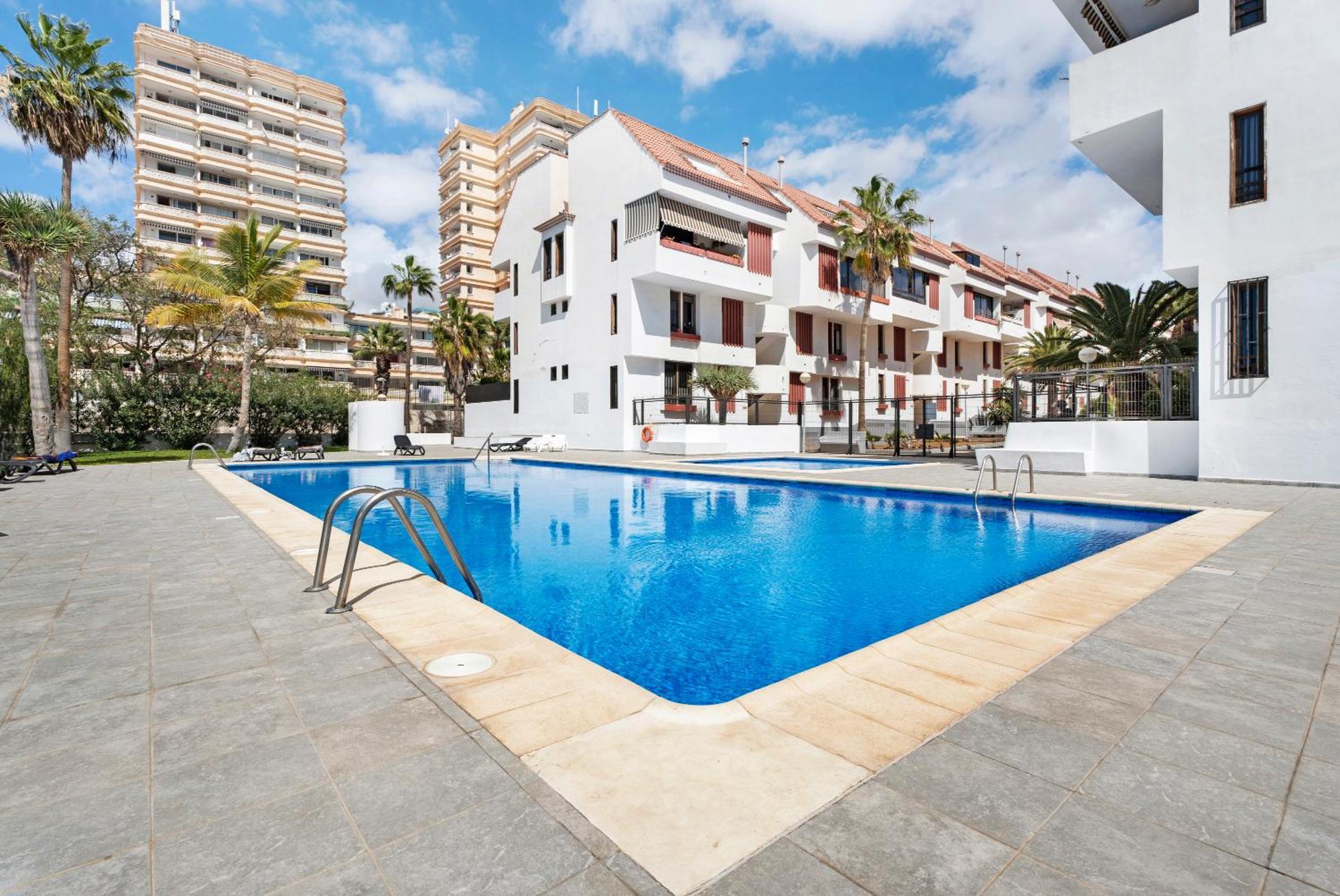 Family Duplex Altamira Playa Las Americas Tenerife South Арона Екстериор снимка